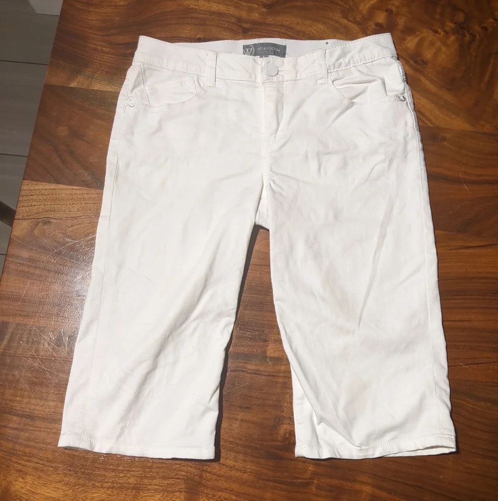 Wit & Wisdon - 'Ab'Solution White Bermuda Shorts Long Denim L418ZSOW | Size 4